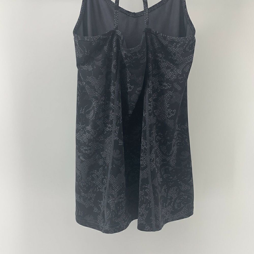BCG Lace Print Cross Back Stretchy Tank Medium - Picture 4 of 6